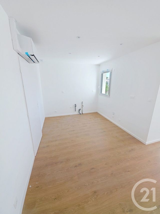 Maison à vendre - 4 pièces - 100,52 m2 - St Philbert De Grand Lieu - 44 - PAYS-DE-LOIRE