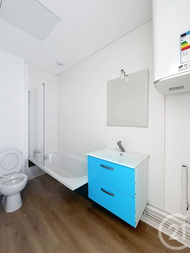 Appartement à louer - 3 pièces - 47,21 m2 - Chateaubriant - 44 - PAYS-DE-LOIRE