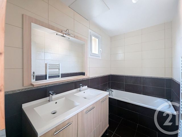 Maison à vendre - 6 pièces - 143 m2 - Petit Mars - 44 - PAYS-DE-LOIRE