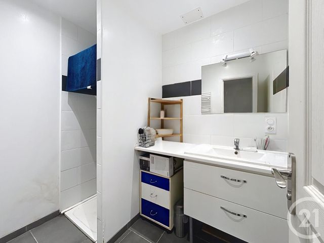 Appartement T3 à louer - 3 pièces - 65 m2 - Chateaubriant - 44 - PAYS-DE-LOIRE