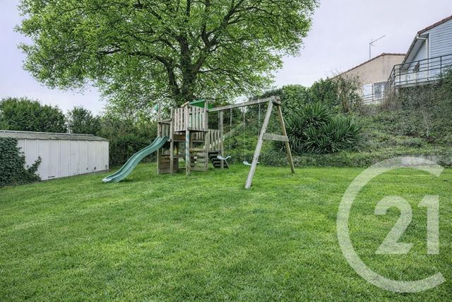 Maison &agrave; vendre - 6 pi&egrave;ces - 138 m2 - Montrevault Sur Evre - 49 - PAYS-DE-LOIRE