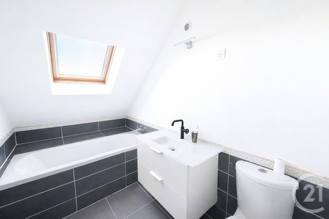 Maison &agrave; vendre - 6 pi&egrave;ces - 145,43 m2 - Juigne Des Moutiers - 44 - PAYS-DE-LOIRE