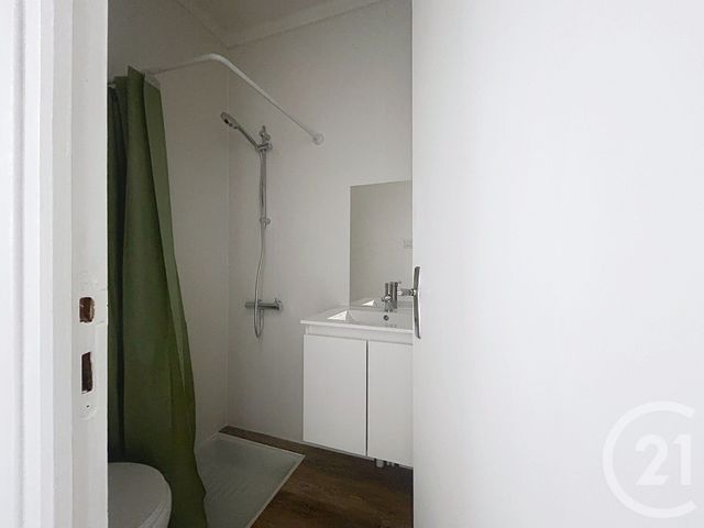 Appartement Studio &agrave; louer - 1 pi&egrave;ce - 19 m2 - Chateaubriant - 44 - PAYS-DE-LOIRE