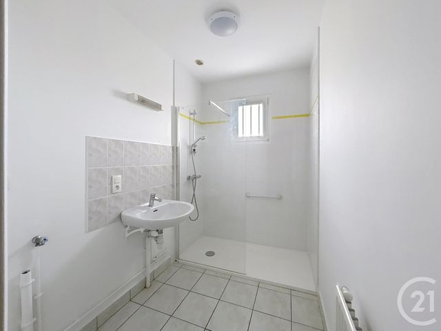 Maison &agrave; louer - 3 pi&egrave;ces - 73 m2 - Erbray - 44 - PAYS-DE-LOIRE