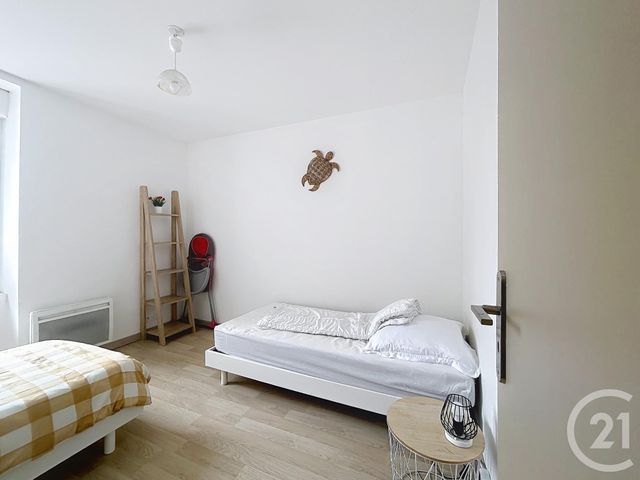 Appartement T4 &agrave; louer - 4 pi&egrave;ces - 60 m2 - Chateaubriant - 44 - PAYS-DE-LOIRE