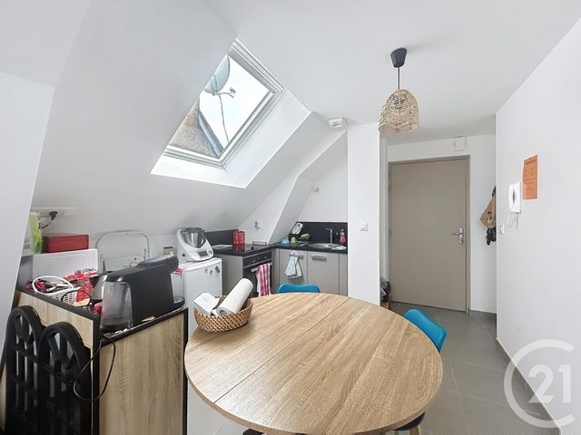 Appartement Studio &agrave; louer - 1 pi&egrave;ce - 45 m2 - Chateaubriant - 44 - PAYS-DE-LOIRE