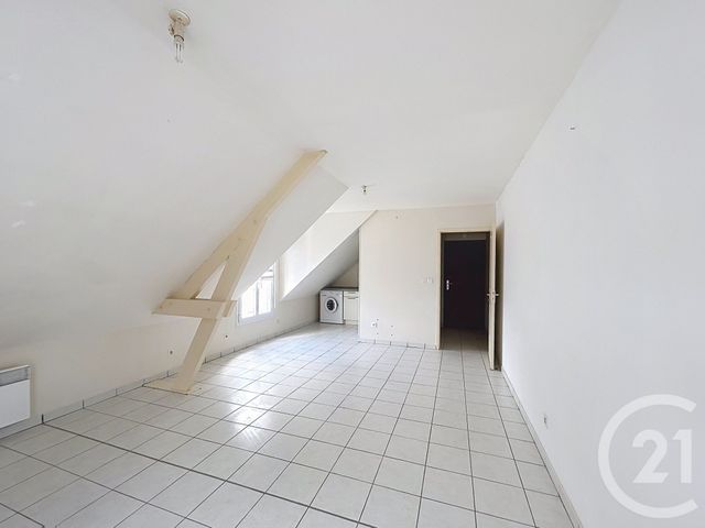 Appartement F3 &agrave; louer - 3 pi&egrave;ces - 46 m2 - St Mars La Jaille - 44 - PAYS-DE-LOIRE