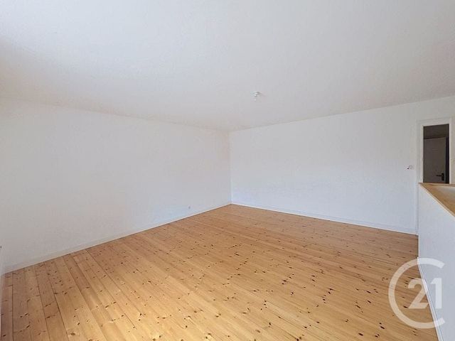 Maison &agrave; louer - 4 pi&egrave;ces - 116,04 m2 - Oree D Anjou - 49 - PAYS-DE-LOIRE