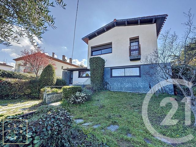 Maison à vendre - 8 pièces - 212,94 m2 - Vinca - 66 - LANGUEDOC-ROUSSILLON