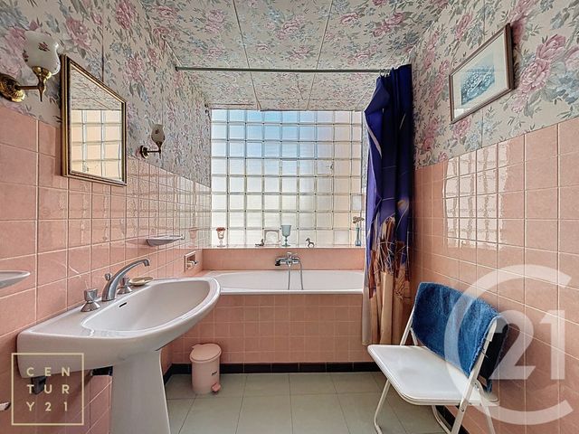 Appartement T4 à vendre - 4 pièces - 107,78 m2 - Ille Sur Tet - 66 - LANGUEDOC-ROUSSILLON