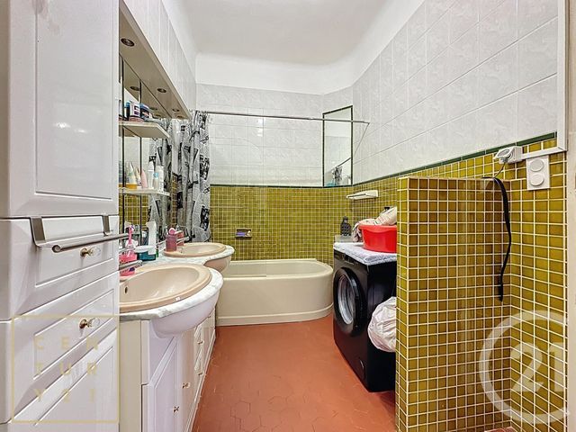 Immeuble &agrave; vendre - 486 m2 - Ille Sur Tet - 66 - LANGUEDOC-ROUSSILLON