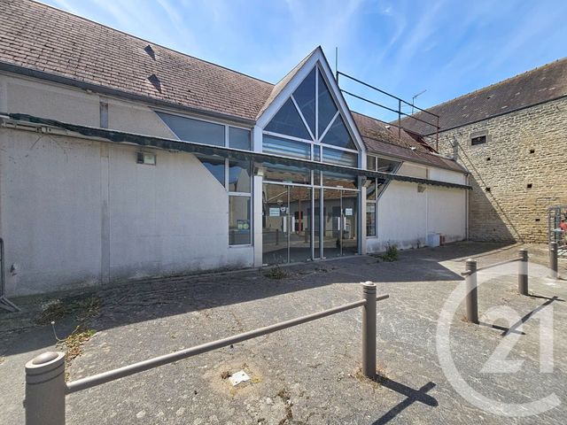 Divers &agrave; louer - 469 m2 - Douvres La Delivrande - 14 - BASSE-NORMANDIE