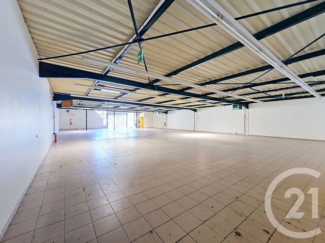 Divers &agrave; louer - 469 m2 - Douvres La Delivrande - 14 - BASSE-NORMANDIE