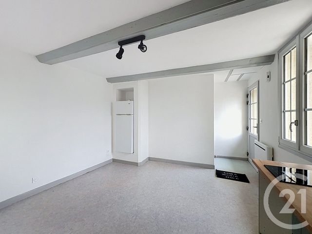 Maison &agrave; louer - 2 pi&egrave;ces - 28,08 m2 - Douvres La Delivrande - 14 - BASSE-NORMANDIE