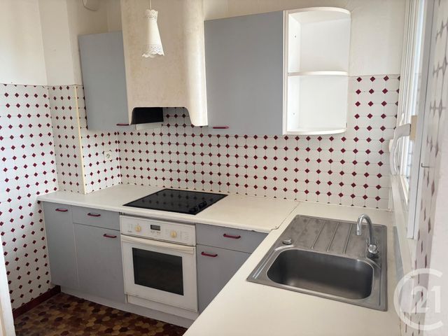 Appartement F4 à vendre - 5 pièces - 82,52 m2 - Sete - 34 - LANGUEDOC-ROUSSILLON