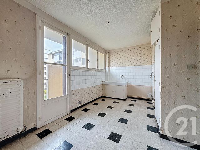 Appartement F4 &agrave; vendre - 4 pi&egrave;ces - 72,13 m2 - Sete - 34 - LANGUEDOC-ROUSSILLON