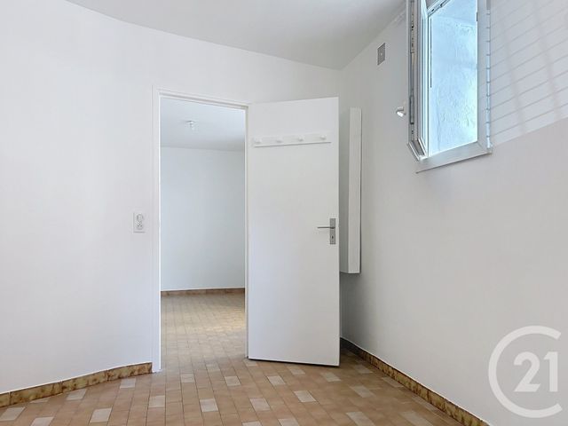 Appartement F2 &agrave; louer - 2 pi&egrave;ces - 33,92 m2 - Sete - 34 - LANGUEDOC-ROUSSILLON