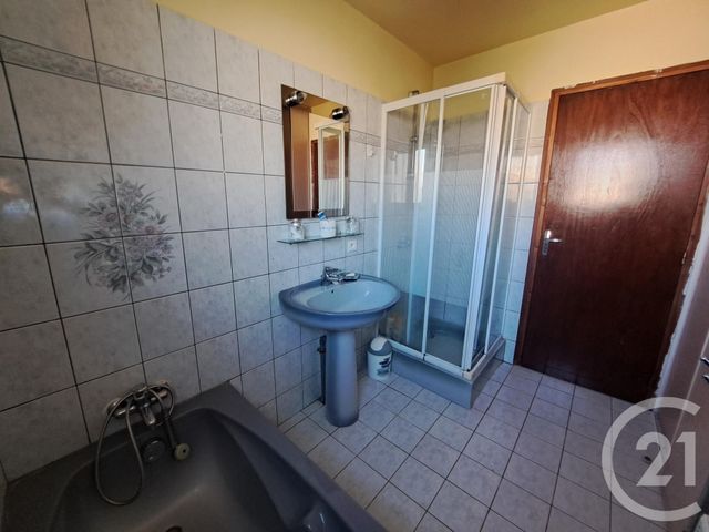 Maison &agrave; vendre - 5 pi&egrave;ces - 81,01 m2 - St Georges D Oleron - 17 - POITOU-CHARENTES
