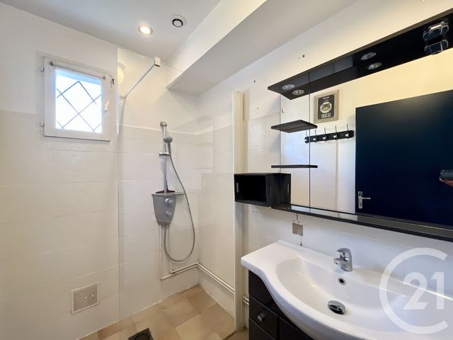 Maison &agrave; vendre - 4 pi&egrave;ces - 77,36 m2 - La Bree Les Bains - 17 - POITOU-CHARENTES
