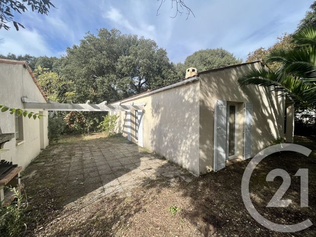 Maison &agrave; vendre - 4 pi&egrave;ces - 78,35 m2 - St Pierre D Oleron - 17 - POITOU-CHARENTES