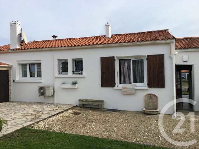 Maison à vendre - 9 pièces - 125,66 m2 - La Bree Les Bains - 17 - POITOU-CHARENTES