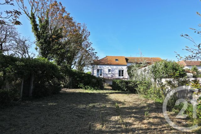 Maison à vendre - 5 pièces - 107,42 m2 - St Pierre D Oleron - 17 - POITOU-CHARENTES