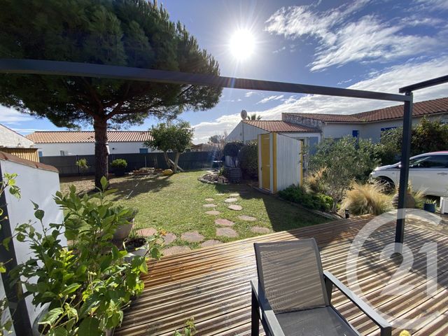 Maison à vendre - 4 pièces - 76,35 m2 - La Bree Les Bains - 17 - POITOU-CHARENTES