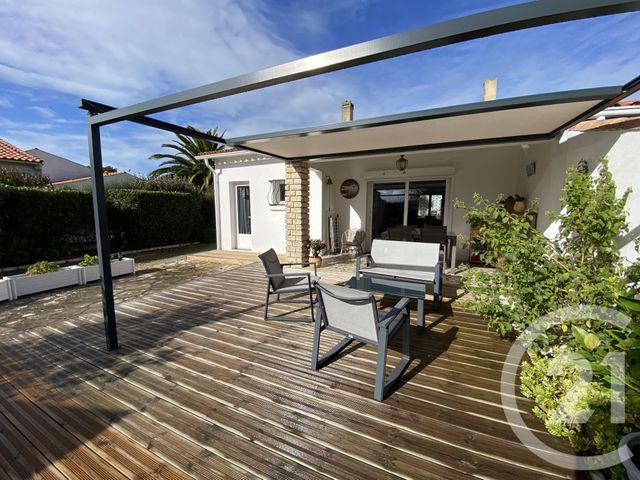 Maison à vendre - 4 pièces - 76,35 m2 - La Bree Les Bains - 17 - POITOU-CHARENTES