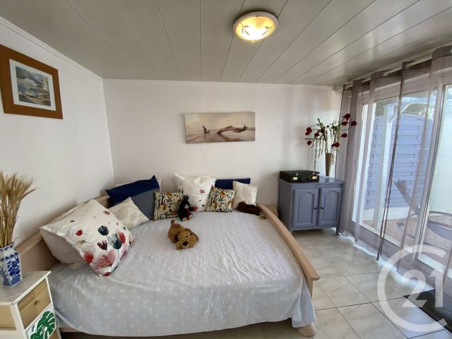 Maison à vendre - 5 pièces - 97,80 m2 - St Denis D Oleron - 17 - POITOU-CHARENTES