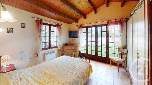 Maison à vendre - 5 pièces - 148,16 m2 - La Bree Les Bains - 17 - POITOU-CHARENTES