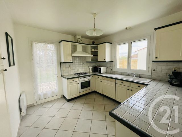 Maison &agrave; vendre - 5 pi&egrave;ces - 99,70 m2 - Le Grand Village Plage - 17 - POITOU-CHARENTES