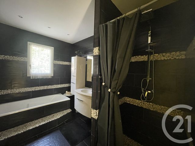 Maison &agrave; vendre - 3 pi&egrave;ces - 82,82 m2 - St Pierre D Oleron - 17 - POITOU-CHARENTES