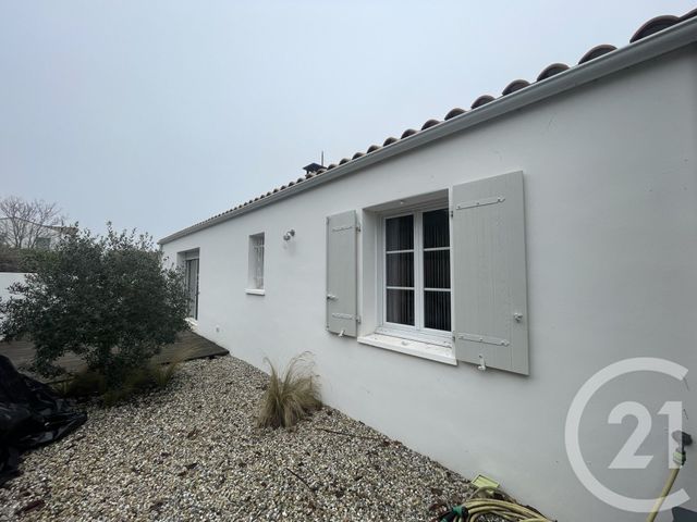 Maison &agrave; vendre - 3 pi&egrave;ces - 82,82 m2 - St Pierre D Oleron - 17 - POITOU-CHARENTES