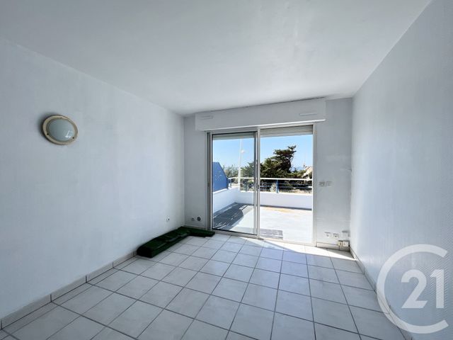 Appartement T2 &agrave; vendre - 2 pi&egrave;ces - 27,78 m2 - St Pierre D Oleron - 17 - POITOU-CHARENTES
