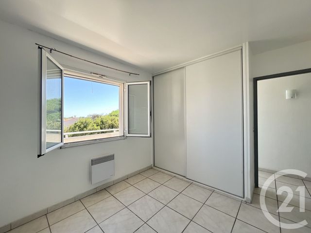 Appartement T2 &agrave; vendre - 2 pi&egrave;ces - 45,97 m2 - St Pierre D Oleron - 17 - POITOU-CHARENTES