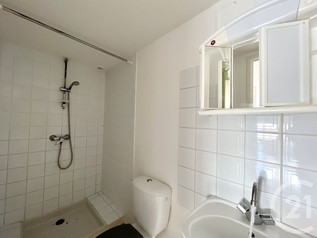 Appartement T3 &agrave; vendre - 3 pi&egrave;ces - 48,02 m2 - St Pierre D Oleron - 17 - POITOU-CHARENTES