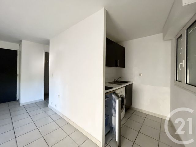 Appartement T2 &agrave; vendre - 2 pi&egrave;ces - 36,05 m2 - St Pierre D Oleron - 17 - POITOU-CHARENTES