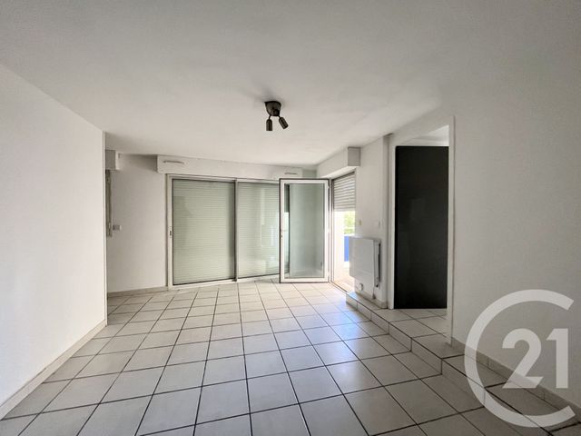 Appartement T2 &agrave; vendre - 2 pi&egrave;ces - 36,05 m2 - St Pierre D Oleron - 17 - POITOU-CHARENTES