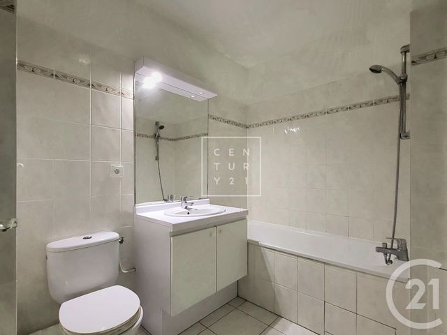 Appartement F3 à vendre - 3 pièces - 74,68 m2 - Le Plessis Robinson - 92 - ILE-DE-FRANCE