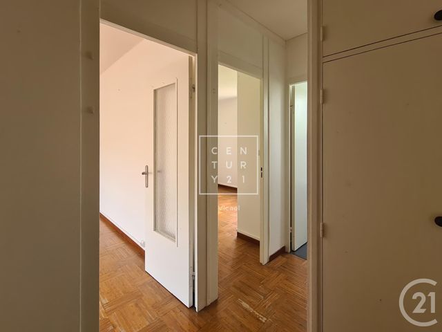 Appartement F5 à vendre - 5 pièces - 77,13 m2 - Le Plessis Robinson - 92 - ILE-DE-FRANCE