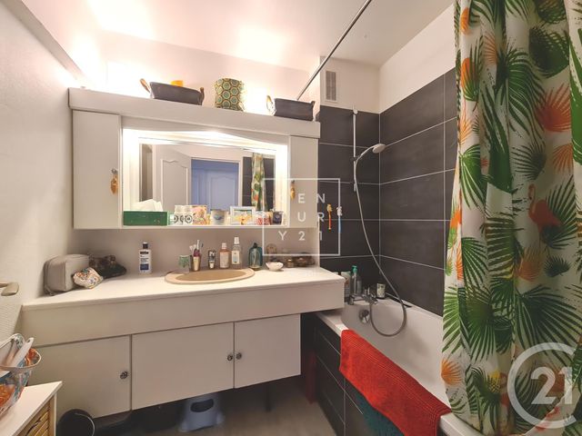 Appartement F4 à vendre - 4 pièces - 79,17 m2 - Chatenay Malabry - 92 - ILE-DE-FRANCE