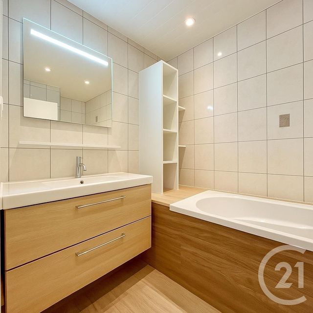 Appartement F4 &agrave; vendre - 4 pi&egrave;ces - 104 m2 - Canet En Roussillon - 66 - LANGUEDOC-ROUSSILLON