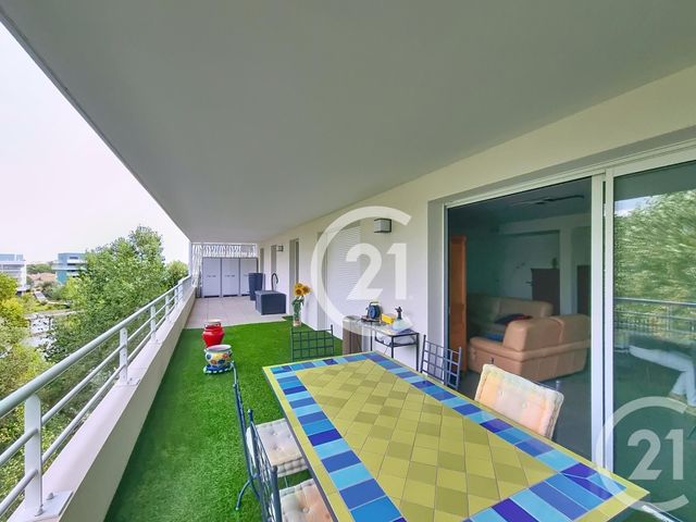 Appartement F4 à vendre - 4 pièces - 101 m2 - Canet En Roussillon - 66 - LANGUEDOC-ROUSSILLON