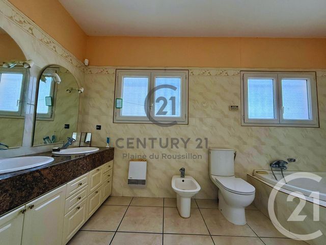 Maison à vendre - 6 pièces - 198 m2 - Pia - 66 - LANGUEDOC-ROUSSILLON