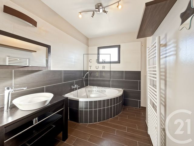 Maison à vendre - 6 pièces - 155 m2 - St Hippolyte - 66 - LANGUEDOC-ROUSSILLON