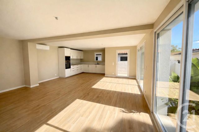 Maison &agrave; vendre - 4 pi&egrave;ces - 109 m2 - Ste Marie La Mer - 66 - LANGUEDOC-ROUSSILLON