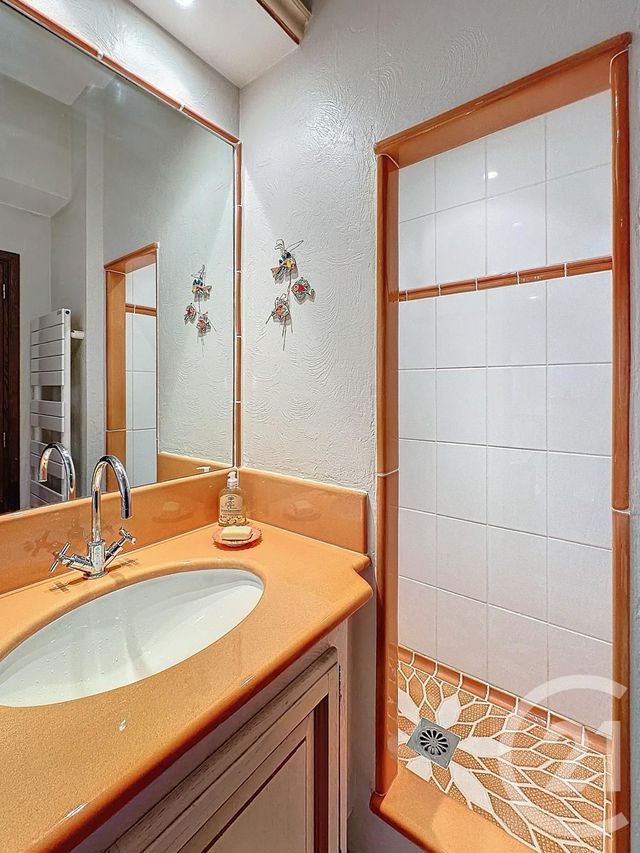 Appartement F3 à vendre - 3 pièces - 82,58 m2 - Cagnes Sur Mer - 06 - PROVENCE-ALPES-COTE-D-AZUR