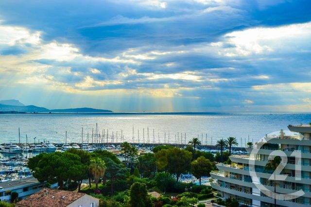 Appartement T4 &agrave; vendre - 4 pi&egrave;ces - 76,90 m2 - Villeneuve Loubet - 06 - PROVENCE-ALPES-COTE-D-AZUR