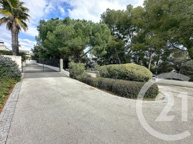 Appartement F4 à vendre - 4 pièces - 200,19 m2 - Cagnes Sur Mer - 06 - PROVENCE-ALPES-COTE-D-AZUR