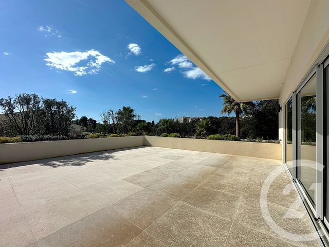 Appartement F4 à vendre - 4 pièces - 200,19 m2 - Cagnes Sur Mer - 06 - PROVENCE-ALPES-COTE-D-AZUR